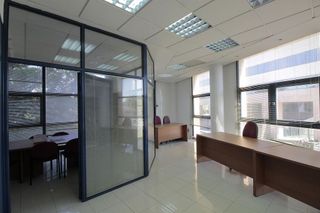 Oficina en venta en Parque Alcosa - Jardines del Edén en Sevilla