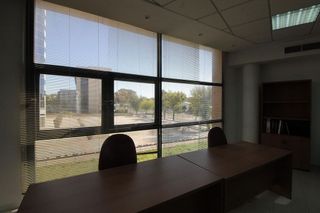 Oficina en venta en Parque Alcosa - Jardines del Edén en Sevilla