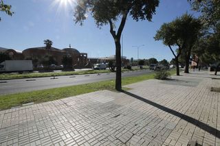 Oficina en venta en Parque Alcosa - Jardines del Edén en Sevilla