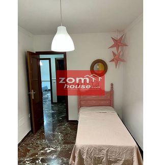 Piso en venta en Linares