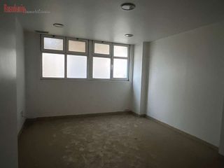 Local comercial en venta en Ensanche - Sar en Santiago de Compostela