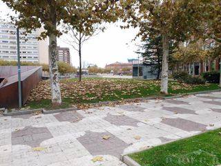 Garaje en venta en Plaza España - Villa Pilar - Reyes Católicos - Vadillos en Burgos