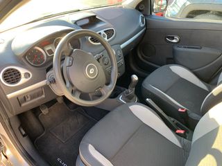 Renault Clio Grand Tour dci 2010