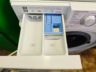 Lavadora LG 9kg F4J5VY3W Direct Drive Steam