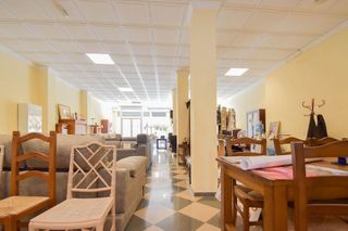 Local comercial en venta en Montefrío