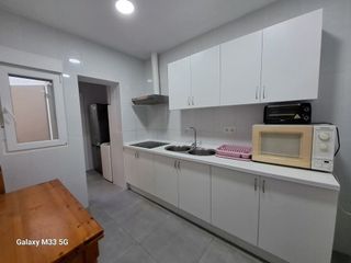 Casa adosada en alquiler en Ciudad Jardín - Tagarete - El Zapillo en Almería