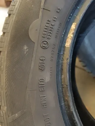 Neumático Continental 215/70/15CP