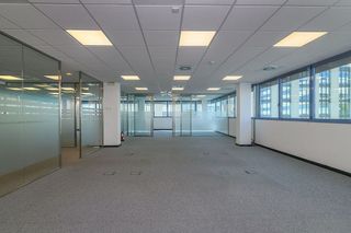 Oficina en alquiler en Sant Just Desvern