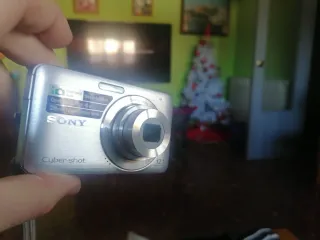 Cámara Sony Cyber-shot 12.1 MP Zoom 4x