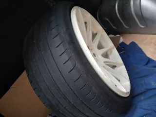 Llantas Japan Racing JR11