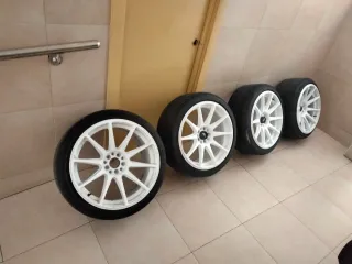 Llantas Japan Racing JR11