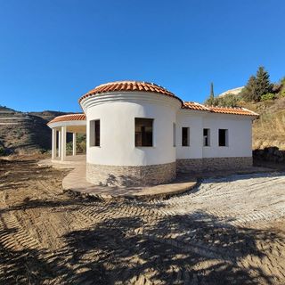 Chalet en venta en Sayalonga