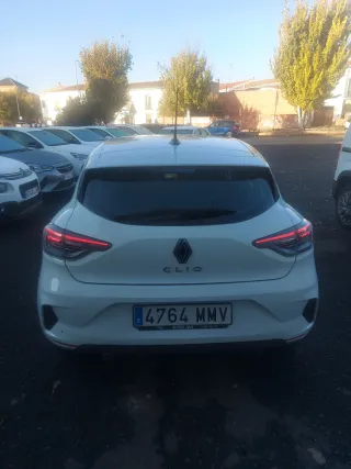 Renault Clio 2024