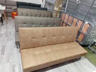 Sofá cama poliéster 220€