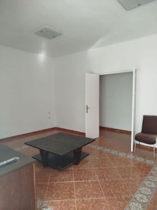 Piso en alquiler en Centro en Almería