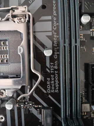 Placa Base Gigabyte H310M S2H DDR4