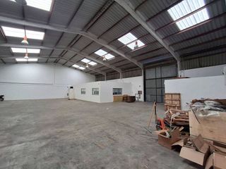 Nave industrial en alquiler en Beniparrell