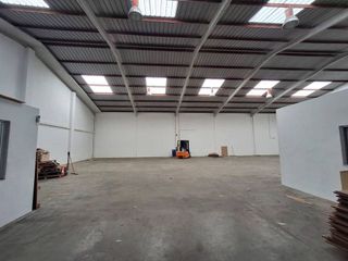 Nave industrial en alquiler en Beniparrell