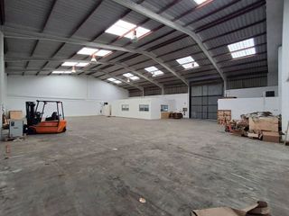 Nave industrial en alquiler en Beniparrell