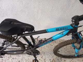 Bicicleta montaña Rockrider azul