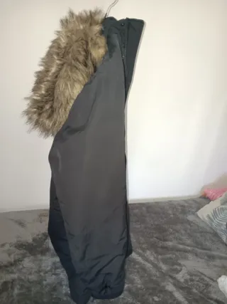 Chaqueta de invierno con capucha