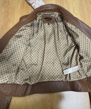 Chaqueta de piel Massimo Dutti marrón