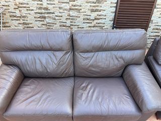 Sofás de piel marrones