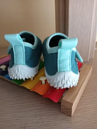 Escarpines verdes Nabaiji niño/a