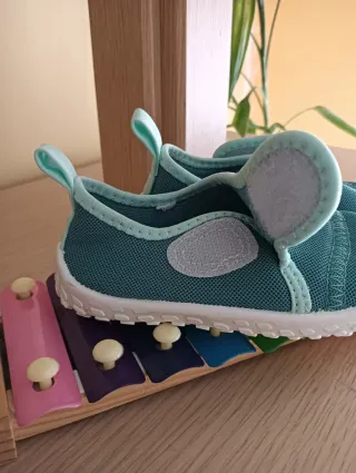 Escarpines verdes Nabaiji niño/a