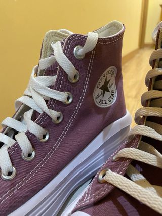 Converse caña alta moradas talla 39
