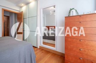 Piso en venta en Miracruz - Bidebieta en San Sebastián-Donostia