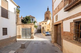 Edificio en venta en Guadix