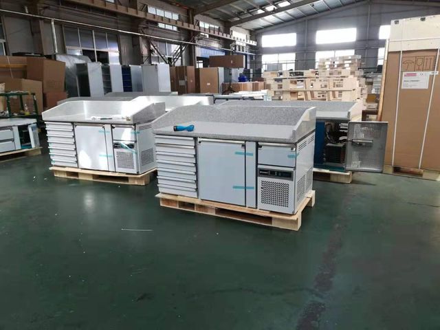 Tavolo da pizza in offerta