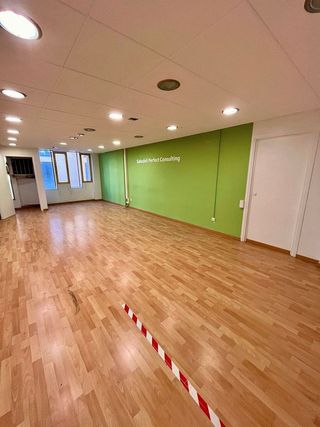 Oficina en alquiler en Centre en Sabadell