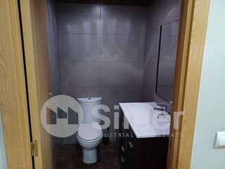 Nave industrial en alquiler en Martorelles