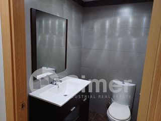 Nave industrial en alquiler en Martorelles