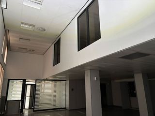 Local comercial en alquiler en Santa Rosa - Can Mariner en Santa Coloma de Gramanet