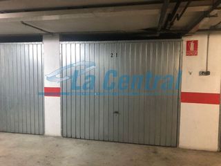 Garaje en venta en Sénia, la