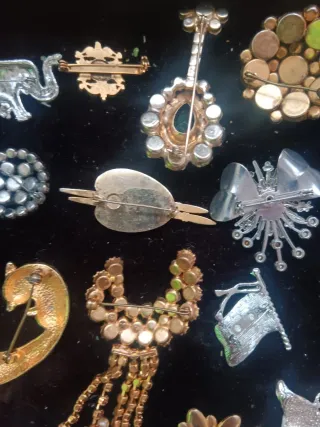 Lote de Broches Antiguos