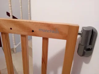 Valla de seguridad infantil madera