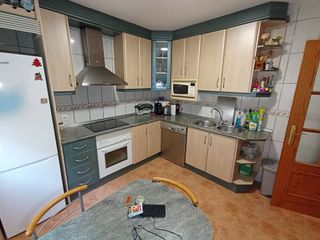 Casa adosada en venta en Tomelloso