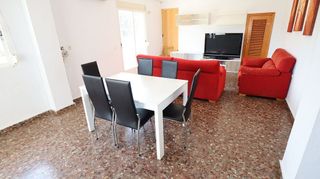 Chalet en venta en Alginet