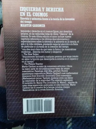 La izquierda y derecha en el cosmos