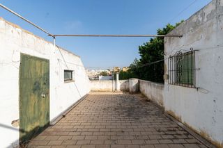 Chalet en venta en V Centenario-Piletas-Capuchinos en Sanlúcar de Barrameda