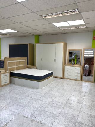 Set completo camera da letto bianco e marrone