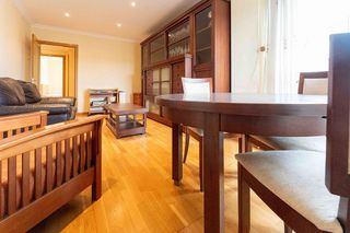 Piso en alquiler en Montevil en Gijón