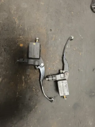 Pompa Freno Aprilia Scarabeo 50 2T 98-06