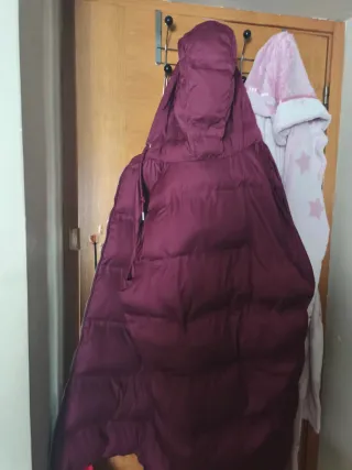 Lote 2 chalecos talla l uno morado y otro en negro