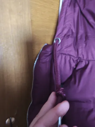 Lote 2 chalecos talla l uno morado y otro en negro