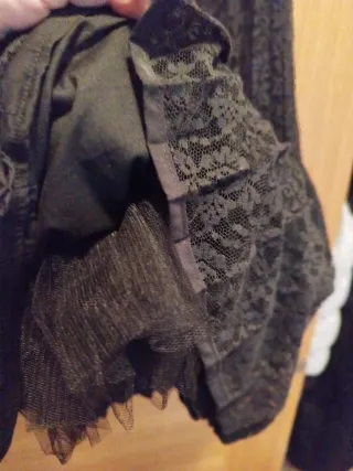 Vestido negro encaje